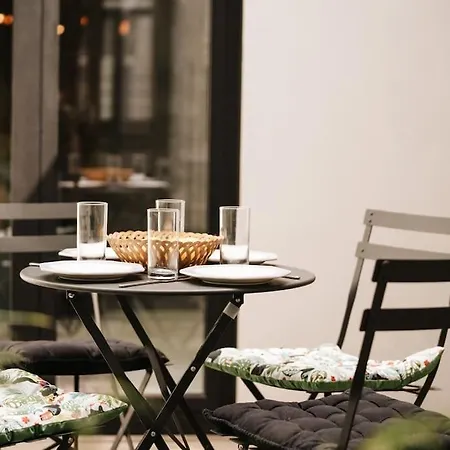 Appart'24 Cosy Au Centre De Apartmán Huy