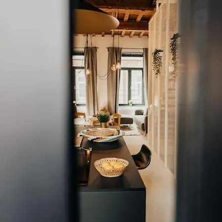 Appart'24 Cosy Au Centre De * Huy